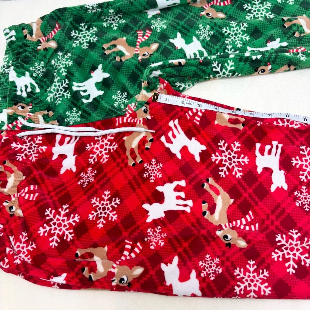 Rudolph the Red-Nosed Reindeer Women's Velour Jogger Pajamas, Allover Print M‎